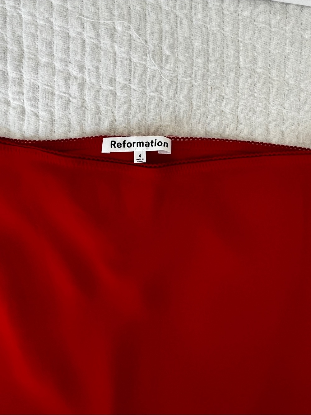 Reformation Layla Midi Skirt Poinsettia Red Size 4 - Picture 5 of 6